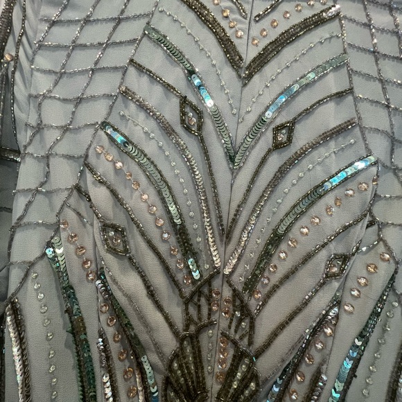 ASOS Stunning bodycon maxi dress with art nouveau embellishment in a size 4 - Picture 4 of 10